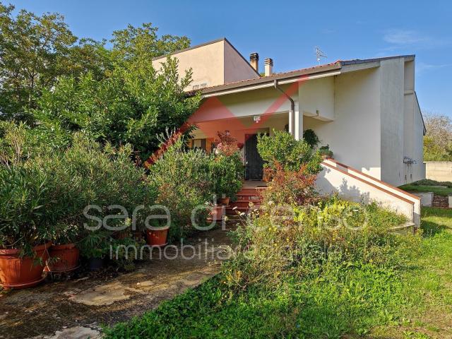 Casa in vendita a Introdacqua, Abruzzo