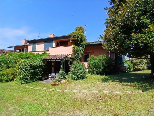 Casa in vendita a Monello, Binago