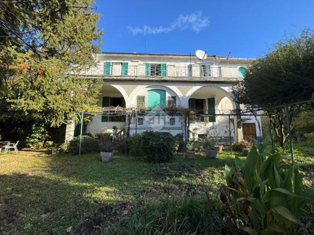 Casa in vendita a Val Polcevera, Serra Riccò