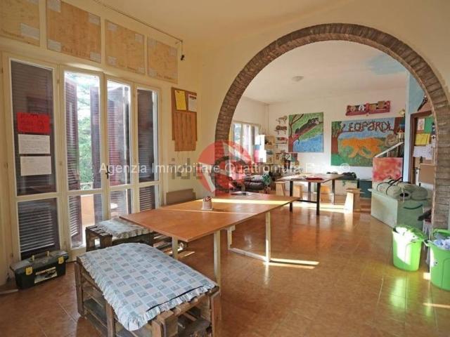 Casa in vendita a Colli al Metauro, Marche