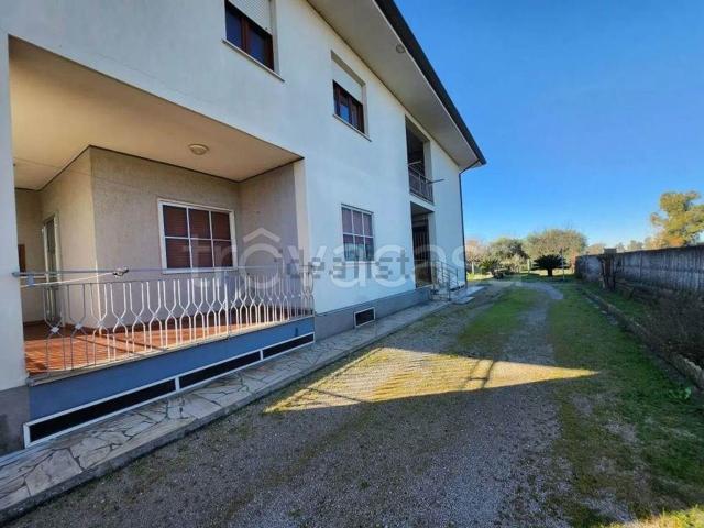 Casa in vendita a Piccarello, Latina
