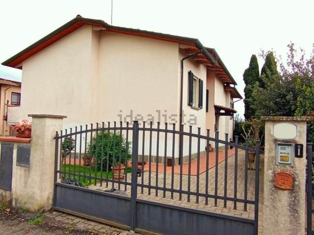 Casa in vendita a Foiano Della Chiana, Toscana