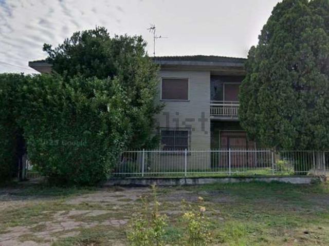 Casa in vendita a Rea, Lombardia