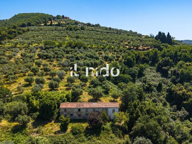 Casa in vendita a Pistoia, Toscana