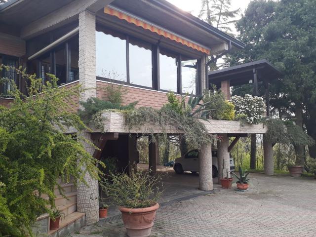 Casa in vendita a Val d’Enza, Re