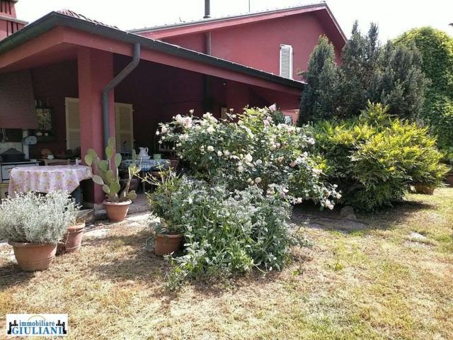 Casa in vendita a Corte Tegge, Reggio Emilia