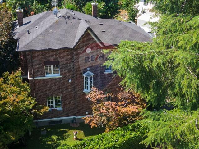 Casa in vendita a Valdarno, Albizzate