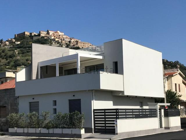 Casa in vendita a Calabria, Vibo Valentia
