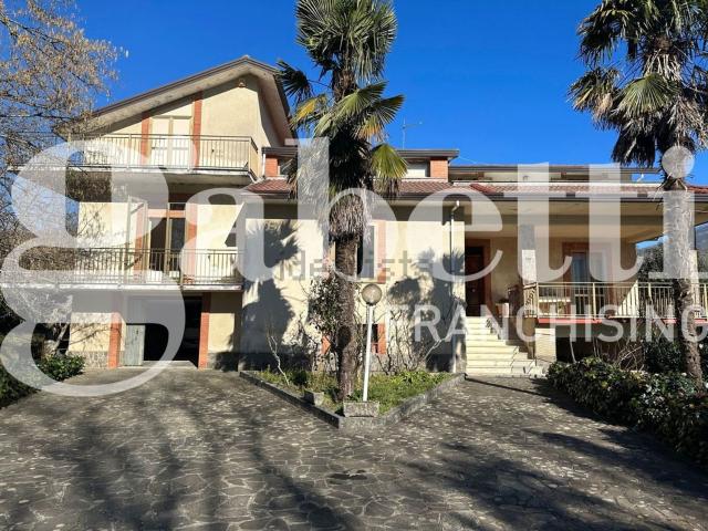 Casa in vendita a Forino, Campania