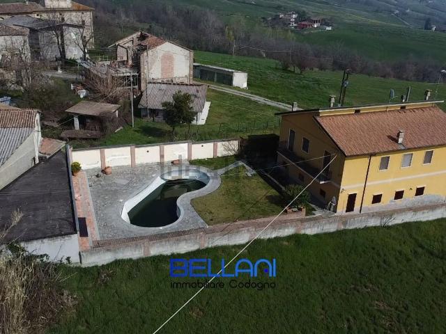 Casa in vendita a Travo, Reggio Emilia