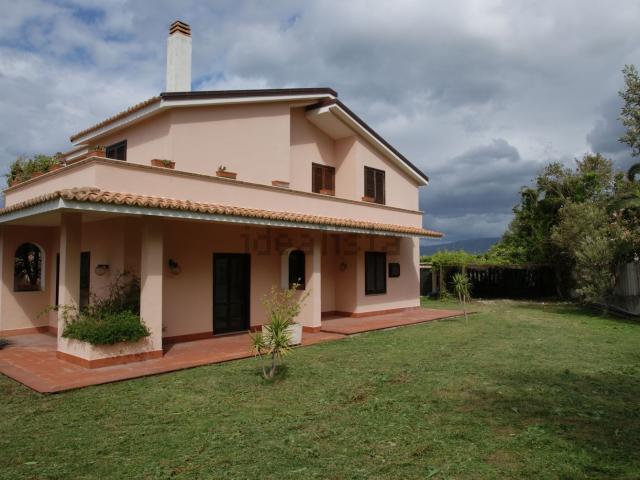 Casa in vendita a Calabria, Vibo Valentia