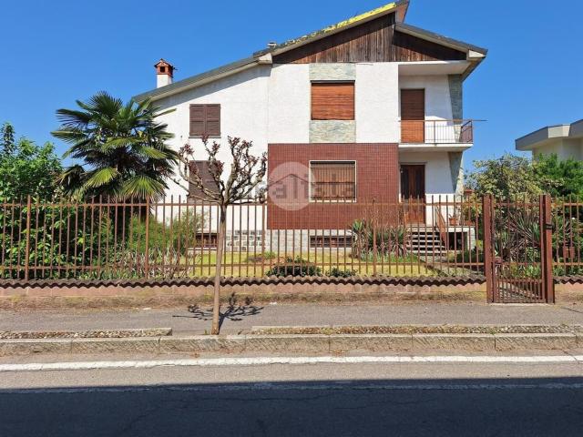 Casa in vendita a Marcallo, Marcallo Con Casone