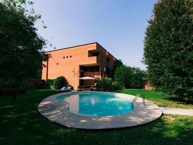 Casa in vendita a Bernareggio, Lombardia