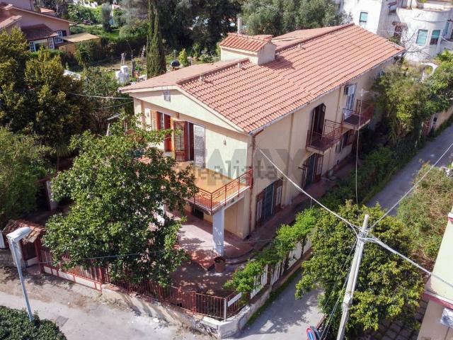 Casa in vendita a VII Circoscrizione, Palermo