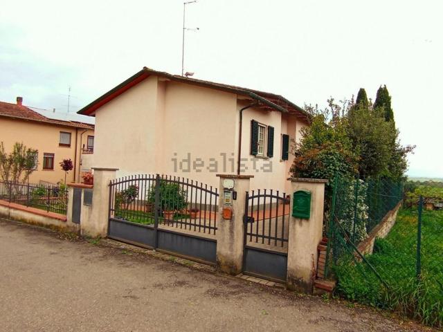 Casa in vendita a Foiano Della Chiana, Toscana