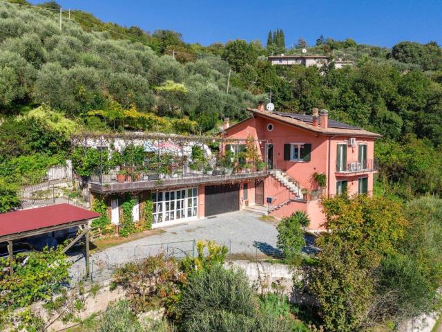 Casa in vendita a Grezzana, Veneto