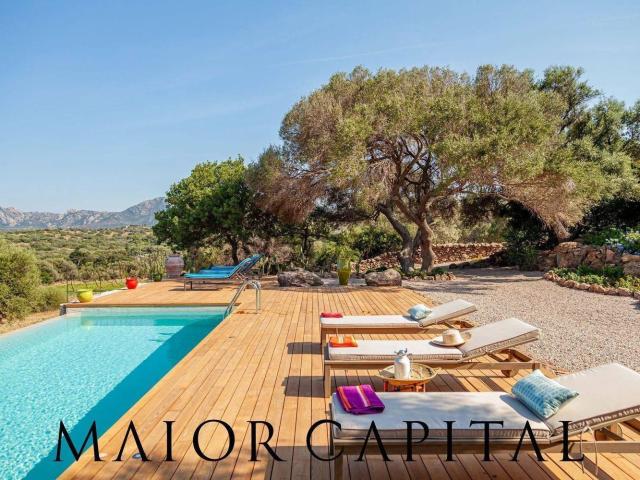 Casa in vendita a San Pantaleo, Sardigna/Sardegna
