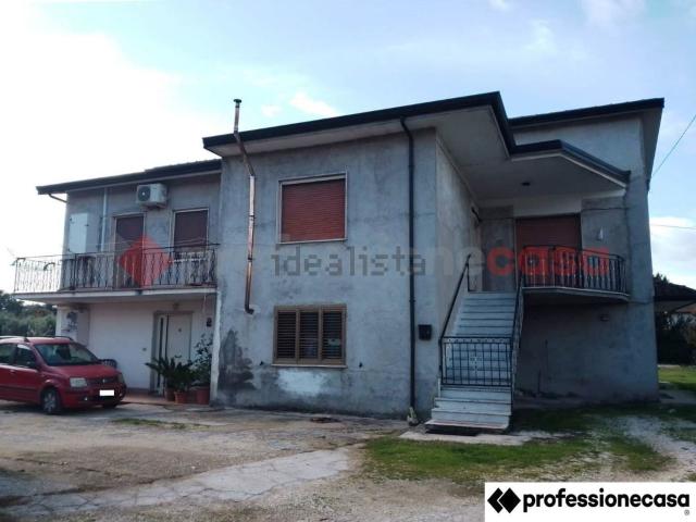 Casa in vendita a Cervaro, Lazio