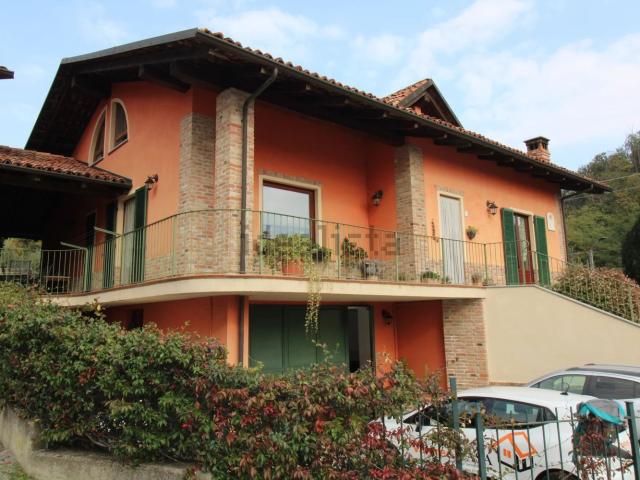 Casa in vendita a Baldissero d'Alba, Cuneo