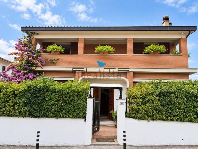 Casa in vendita a Villa Santa Maria, Spoltore