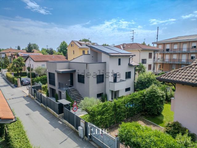 Casa in vendita a Piemonte, Novara