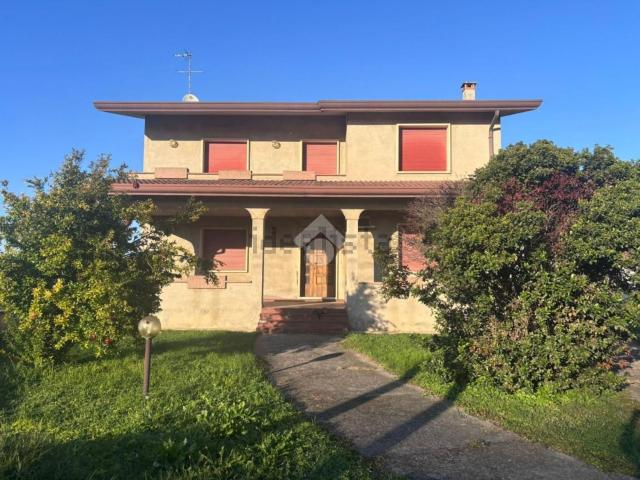 Casa in vendita a Correzzola, Veneto