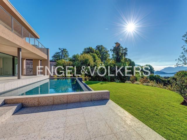 Casa in vendita a Loveno, Menaggio