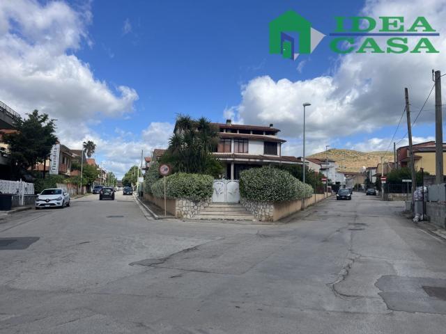 Casa in vendita a Bellona, Campania