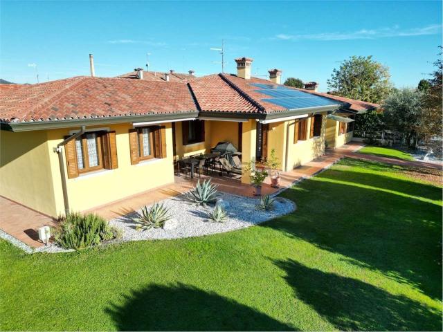 Casa in vendita a Godega Sant'urbano, Veneto