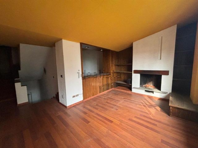 Casa in vendita a Santuario di Ornago, Ornago