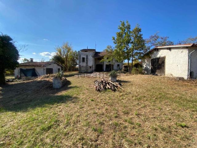 Casa in vendita a Val d’Enza, Re