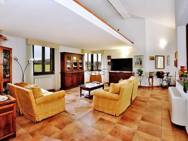 Casa in vendita a Florinas, Sardigna/Sardegna