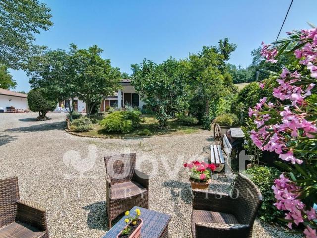 Casa in vendita a Rivanazzano, Lombardia