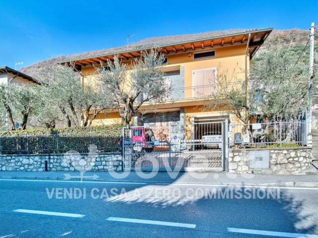 Casa in vendita a Predore, Lombardia