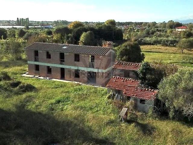 Casa in vendita a Carraia, Camaiore