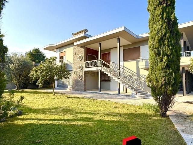 Casa in vendita a Zanè, Veneto