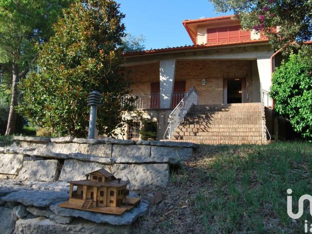 Casa in vendita a Corinaldo, Ancona