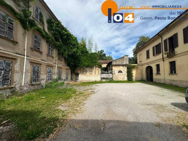 Casa in vendita a Besana In Brianza, Lombardia