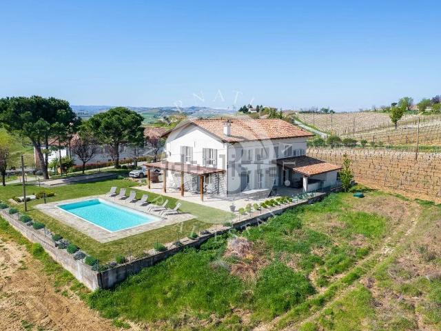 Casa in vendita a Piemonte, Asti