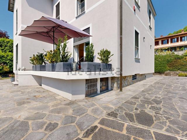 Casa in vendita a Velate, Varese