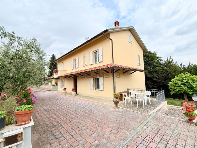 Casa in vendita a Jesi, Ancona