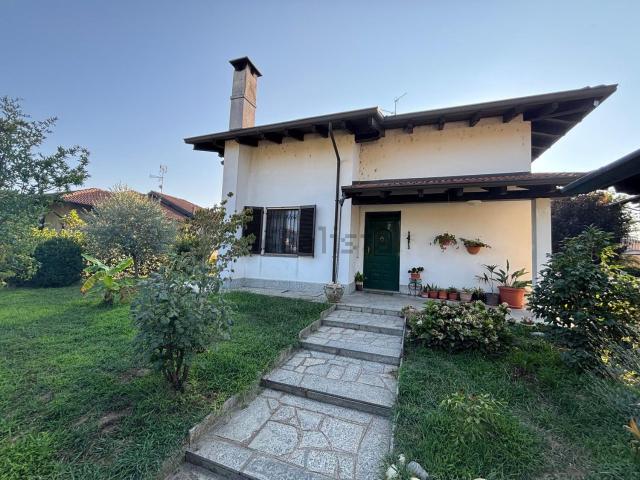 Casa in vendita a Cilavegna, Lombardia