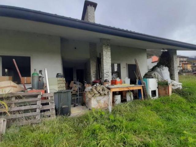 Casa in vendita a Caltrano, Veneto