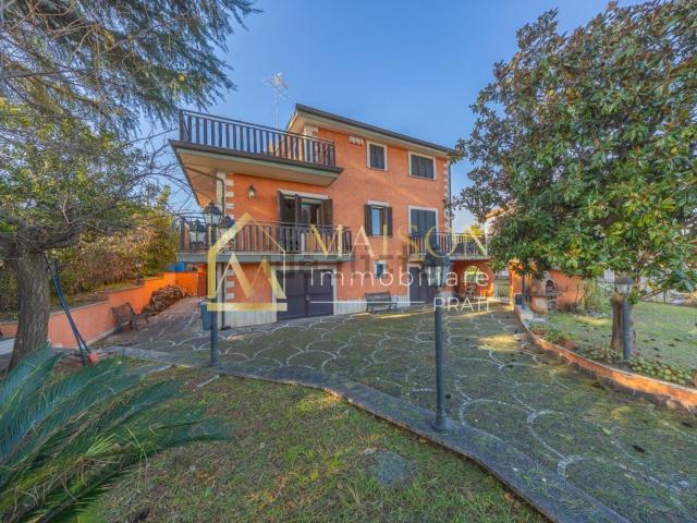 Casa in vendita a Roma Capitale, Lazio