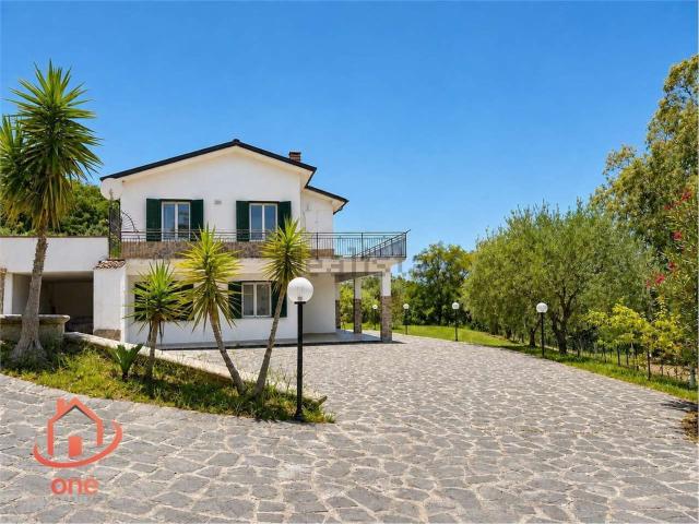 Casa in vendita a Perdifumo, Campania