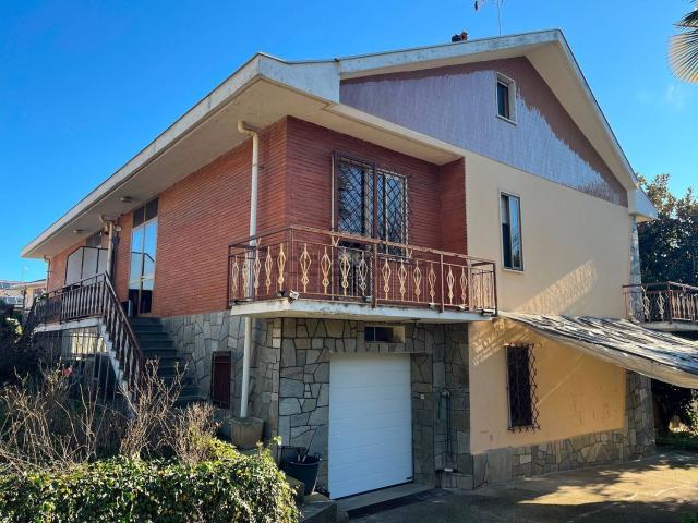 Casa in vendita a Piemonte, Torino