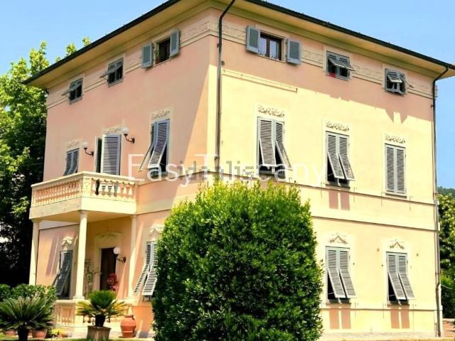 Casa in vendita a Porcari, Toscana