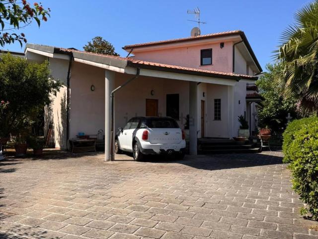 Casa in vendita a Cioccati, Roma Capitale