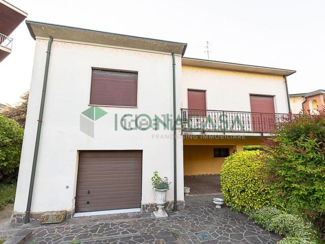Casa in vendita a Crema Nuova, Crema