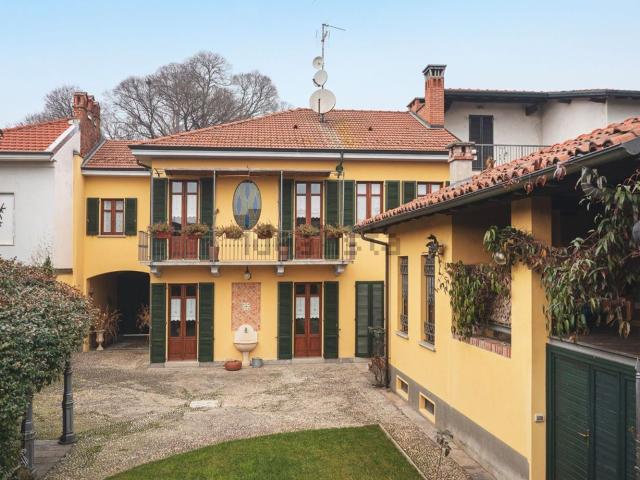 Casa in vendita a Cassolnovo, Lombardia
